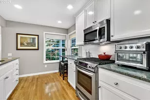 15490 NW Tee Ct, Portland, OR 97229 - Photo 8