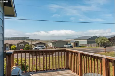 26305 Sandlake Rd, Cloverdale, OR 97112 - Photo 28