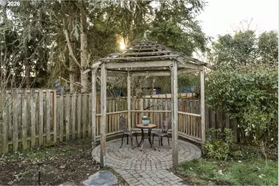 2117 SE 48th Ave, Hillsboro, OR 97123 - Photo 38