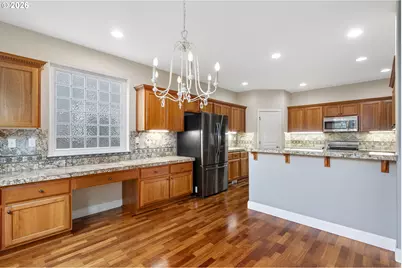 2117 SE 48th Ave, Hillsboro, OR 97123 - Photo 8