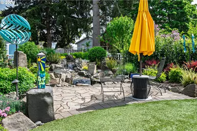 286 NW Linneman Ave, Gresham, OR 97030 - Photo 32