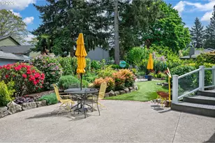 286 NW Linneman Ave, Gresham, OR 97030 - Photo 40