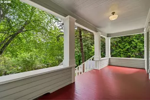 2824 SW Illinois St, Portland, OR 97239 - Photo 8