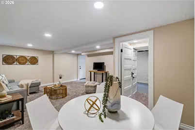 2824 SW Illinois St, Portland, OR 97239 - Photo 36