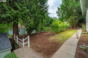 2824 SW Illinois St, Portland, OR 97239 - Photo 38