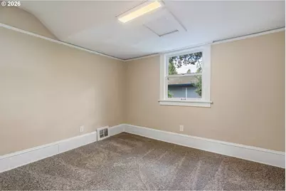 2824 SW Illinois St, Portland, OR 97239 - Photo 32