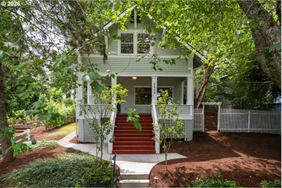2824 SW Illinois St, Portland, OR 97239 - Photo 1