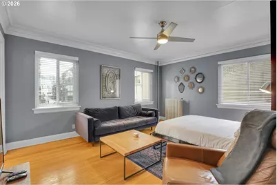 709 SW 16th Ave #207, Portland, OR 97205 - Photo 16