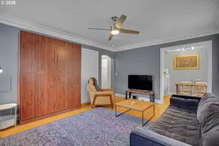 709 SW 16th Ave, Portland, OR 97205 - Photo 24