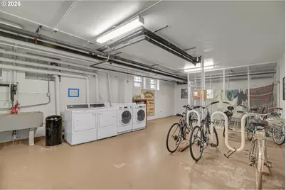 709 SW 16th Ave #207, Portland, OR 97205 - Photo 34