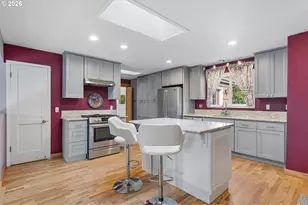 2612 SW Moss St, Portland, OR 97219 - Photo 10