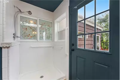 2612 SW Moss St, Portland, OR 97219 - Photo 28