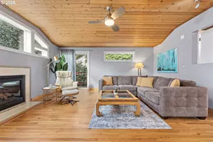 2612 SW Moss St, Portland, OR 97219 - Photo 8