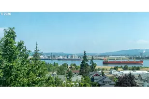 417 W E St, Rainier, OR 97048 - Photo 12