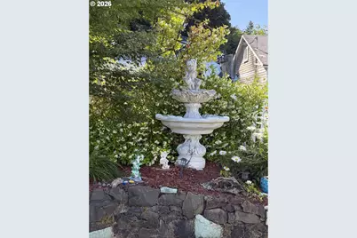 417 W E St, Rainier, OR 97048 - Photo 6