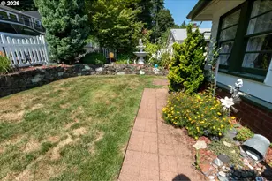 417 W E St, Rainier, OR 97048 - Photo 6