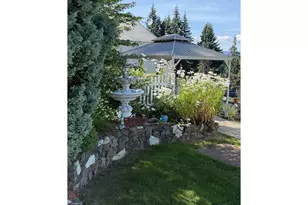417 W E St, Rainier, OR 97048 - Photo 4