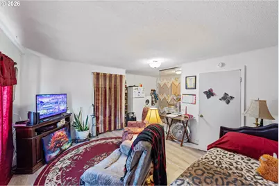 1900 Monroe St, North Bend, OR 97459 - Photo 28