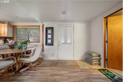 28448 Mateer Rd, Gold Beach, OR 97444 - Photo 12