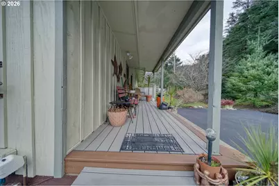 28448 Mateer Rd, Gold Beach, OR 97444 - Photo 10