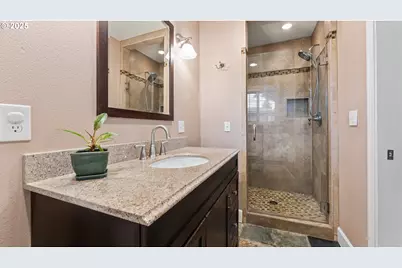 14414 NE Alton St, Portland, OR 97230 - Photo 26