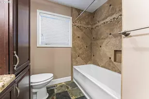 14414 NE Alton St, Portland, OR 97230 - Photo 30