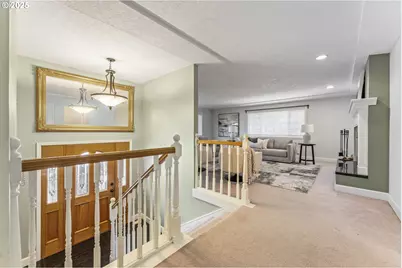 14414 NE Alton St, Portland, OR 97230 - Photo 8