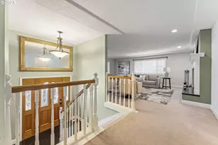 14414 NE Alton St, Portland, OR 97230 - Photo 8