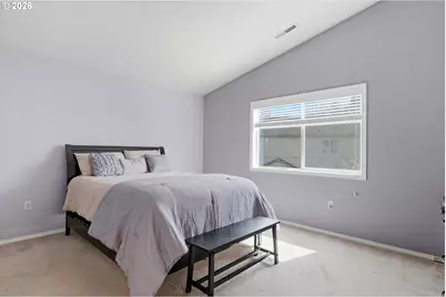 2022 NE Blue Heron Dr, Portland, OR 97211 - Photo 16