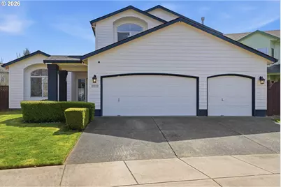 2022 NE Blue Heron Dr, Portland, OR 97211 - Photo 1