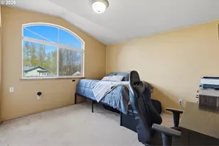 2022 NE Blue Heron Dr, Portland, OR 97211 - Photo 20