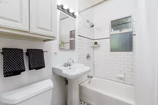 7475 N McKenna Ave, Portland, OR 97203 - Photo 18