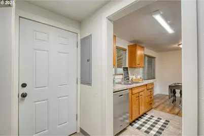 70981 SW Douglas Dr, Pendleton, OR 97801 - Photo 20