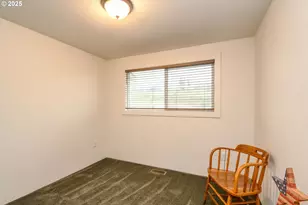 70981 SW Douglas Dr, Pendleton, OR 97801 - Photo 28