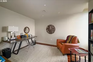 836 S Curry St, Portland, OR 97239 - Photo 22