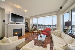 836 S Curry St, Portland, OR 97239 - Photo 6