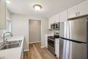 810 NE Pinebrook Ave, Vancouver, WA 98684 - Photo 4