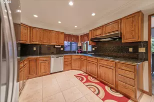 413 Thora Cir Dr, Roseburg North, OR 97495 - Photo 10