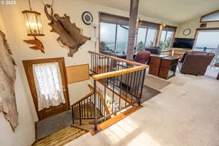 340 NE Vista Terrace Ave, Depoe Bay, OR 97341 - Photo 4