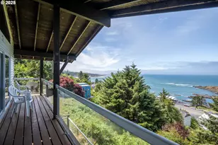 340 NE Vista Terrace Ave, Depoe Bay, OR 97341 - Photo 8