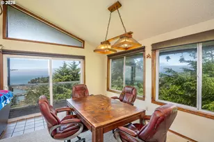 340 NE Vista Terrace Ave, Depoe Bay, OR 97341 - Photo 10