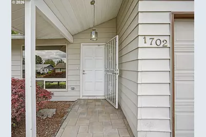 1702 SW Mawrcrest Ave, Gresham, OR 97080 - Photo 4