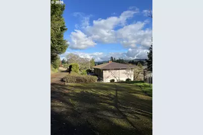 1212 Private Dr, Coquille, OR 97423 - Photo 2