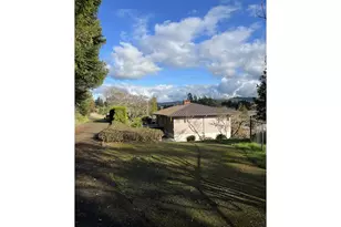 1212 Private Dr, Coquille, OR 97423 - Photo 2