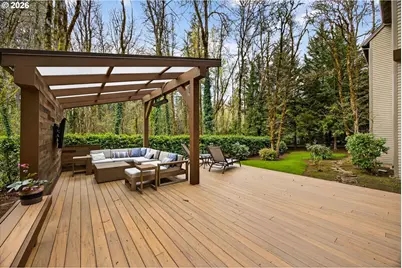 4054 Canal Woods Ct, Lake Oswego, OR 97034 - Photo 38