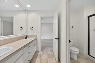 4054 Canal Woods Ct, Lake Oswego, OR 97034 - Photo 32