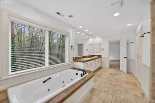 4054 Canal Woods Ct, Lake Oswego, OR 97034 - Photo 24