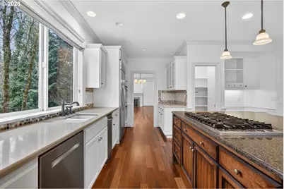 4054 Canal Woods Ct, Lake Oswego, OR 97034 - Photo 16