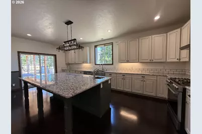 2950 Tenmile Valley Rd, Tenmile, OR 97481 - Photo 18
