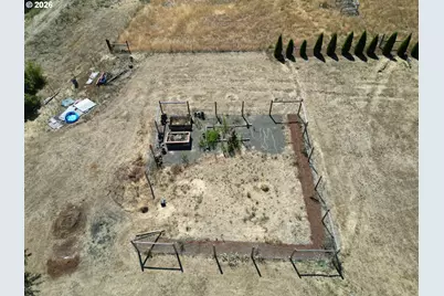 2950 Tenmile Valley Rd, Tenmile, OR 97481 - Photo 42